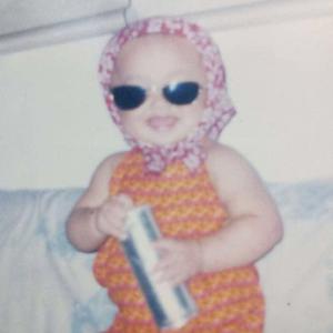 下载毛片吃母乳
